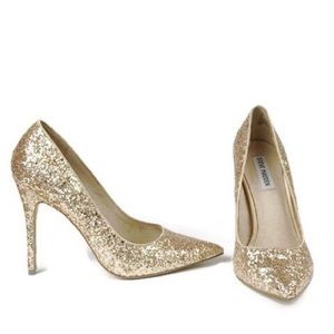 STEVEN by Steve Madden Gold Glitter Pumps